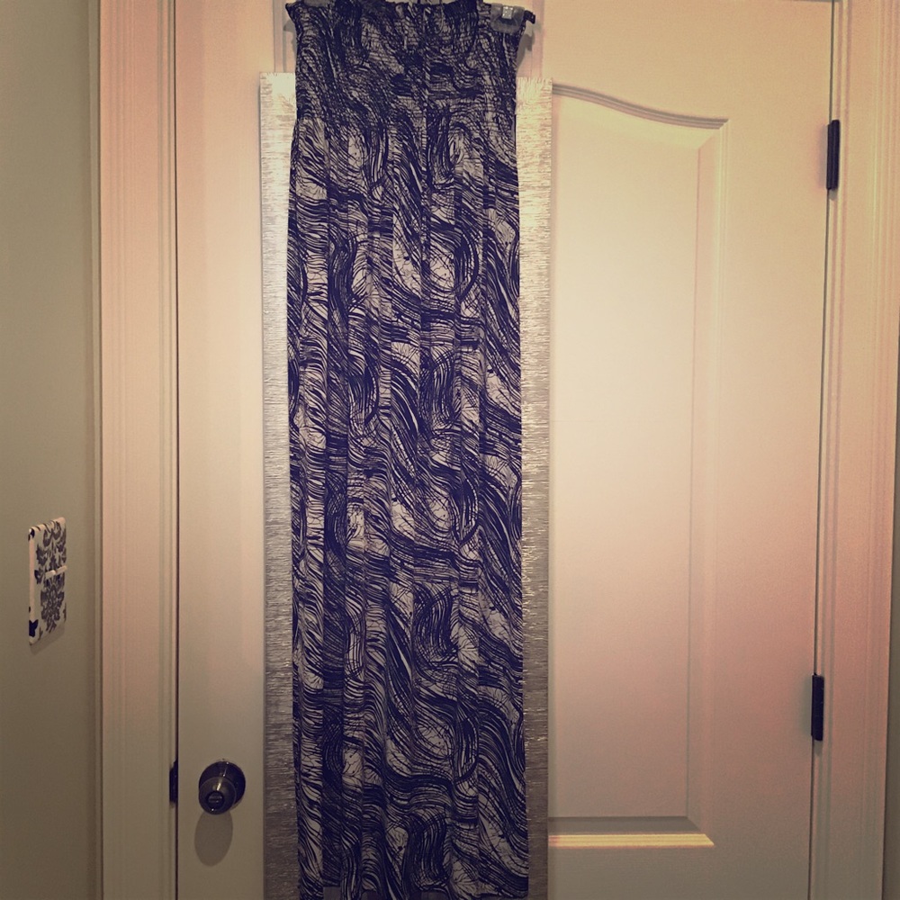 Jordan Taylor strapless/halter dress